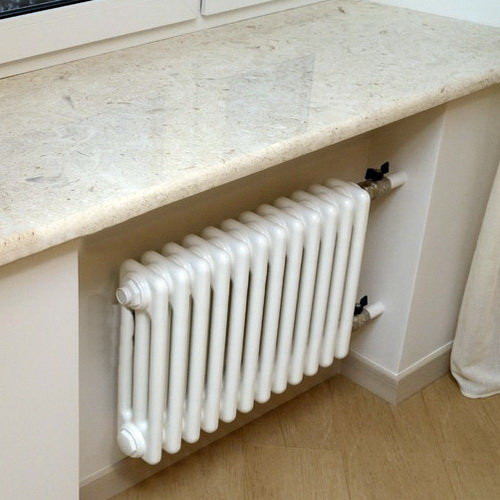 Стальной трубчатый радиатор отопления VELAR 3057 U 32 секции боковое подключение RAL 9016