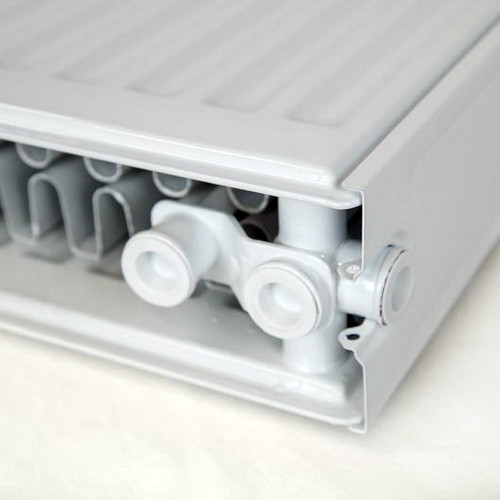 Стальной панельный радиатор отопления Axis Ventil 22 300х1400